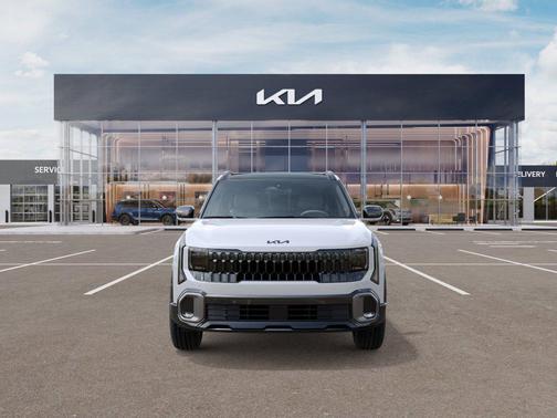 Snow White Pearl 2027 Kia Seltos X-Line SX