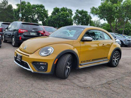 2016 Volkswagen Beetle 1.8T Dune