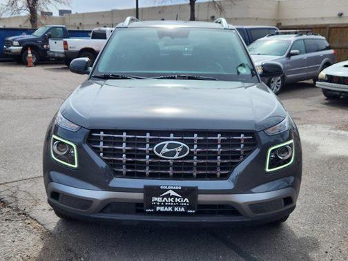 2023 Hyundai VENUE Limited