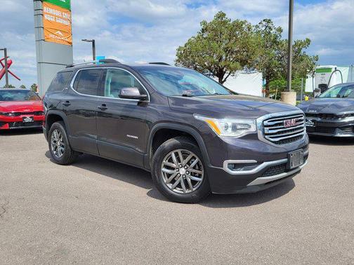 2017 GMC Acadia SLT-1
