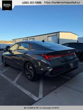 2024 Hyundai ELANTRA Limited