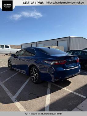 2023 Toyota Camry SE