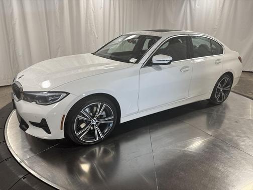 2021 BMW 330 i xDrive