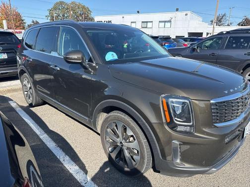 2021 Kia Telluride S