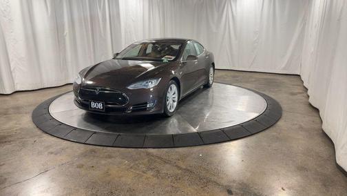 2014 Tesla Model S Base