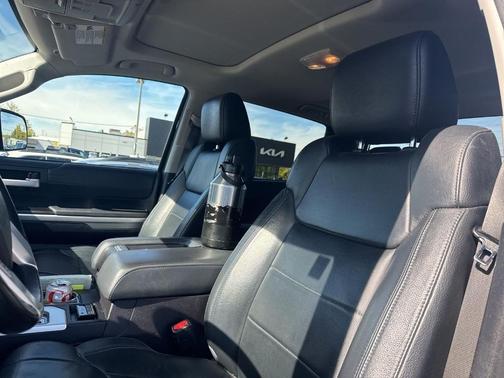 2016 Toyota Tundra Limited