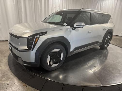 2026 Kia EV9 Wind