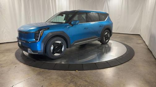 2026 Kia EV9 Wind