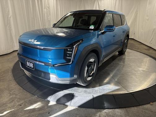 2026 Kia EV9 Wind