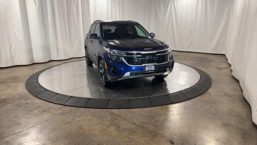2025 Kia Seltos EX