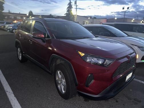 2019 Toyota RAV4 Hybrid LE