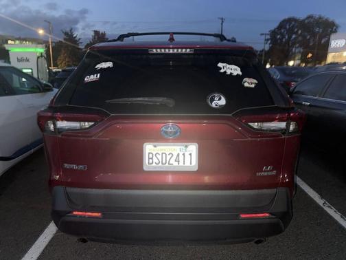 2019 Toyota RAV4 Hybrid LE