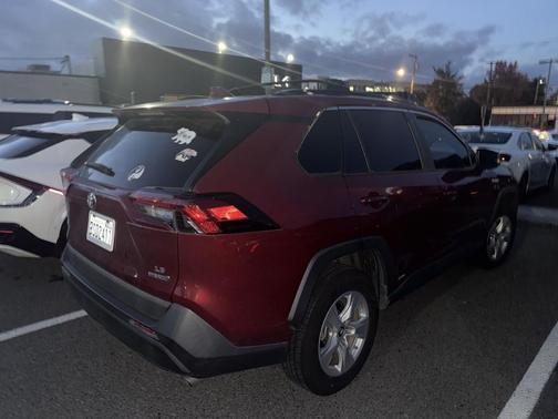2019 Toyota RAV4 Hybrid LE
