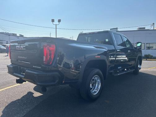 2020 GMC Sierra 3500 Denali