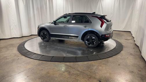 2025 Kia Niro EV Wave