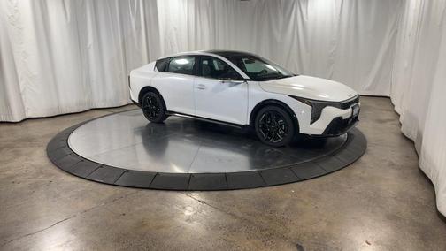 2025 Kia K4 GT-Line Turbo