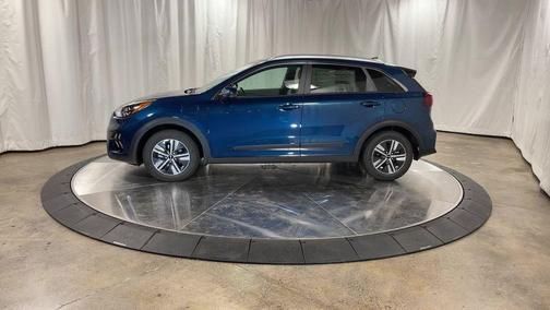2022 Kia Niro Plug-In Hybrid LXS