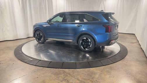 2025 Kia Sorento Plug-In Hybrid SX Prestige