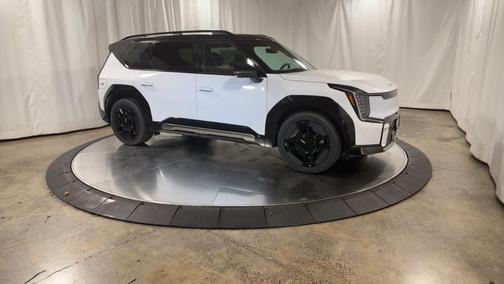 2026 Kia EV9 GT-Line