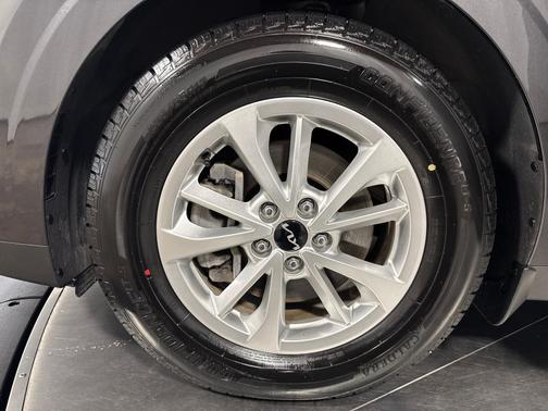 2022 Kia Carnival LXS