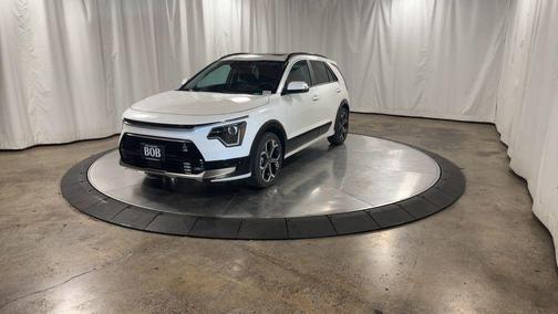 2025 Kia Niro EX Touring