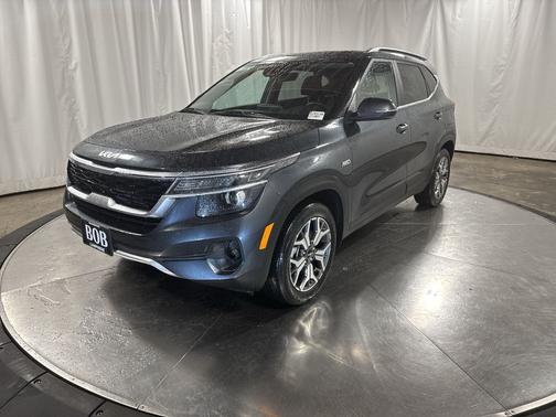 2022 Kia Seltos EX
