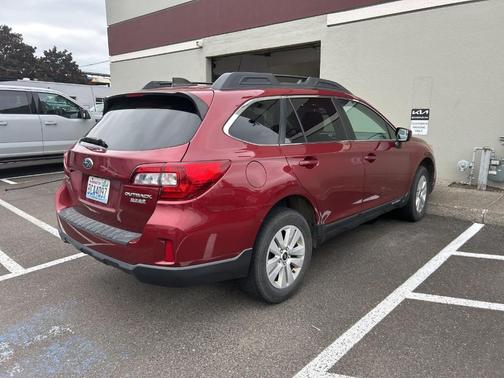 2017 Subaru Outback 2.5i Premium