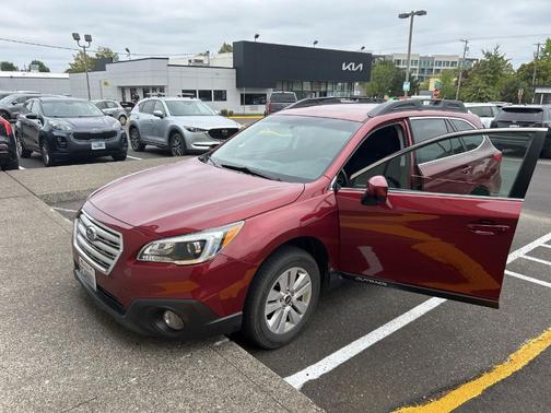 2017 Subaru Outback 2.5i Premium