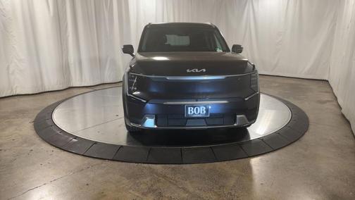 2026 Kia EV9 Wind