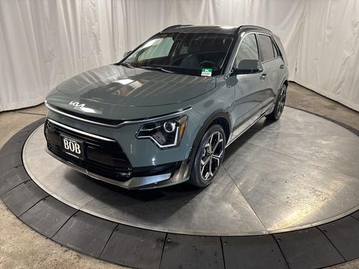 2025 Kia Niro EX Touring