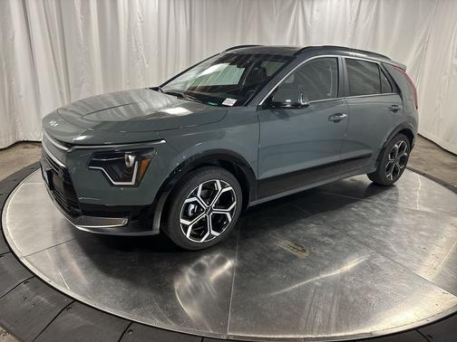2025 Kia Niro EX Touring