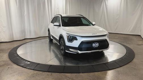 2025 Kia Niro EX