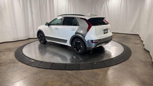 2025 Kia Niro EV Wave