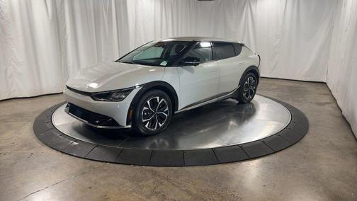 2022 Kia EV6 Wind