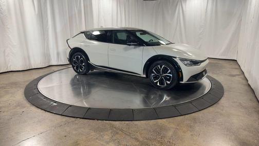 2022 Kia EV6 Wind