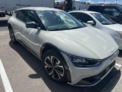 2022 Kia EV6 Wind