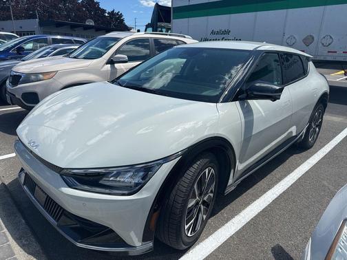 2022 Kia EV6 Wind