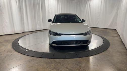2022 Kia EV6 Wind