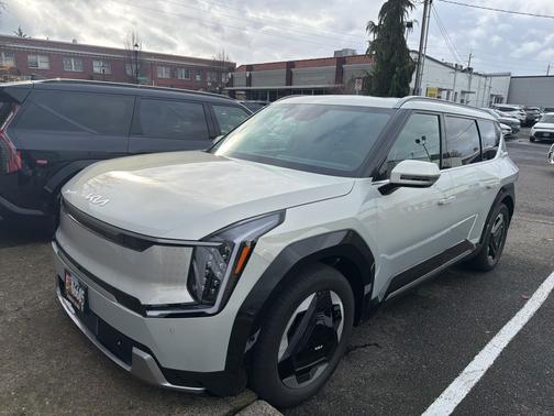 2024 Kia EV9 Land