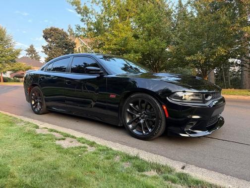 2020 Dodge Charger Scat Pack