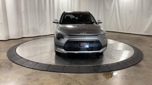 2023 Kia Niro EX