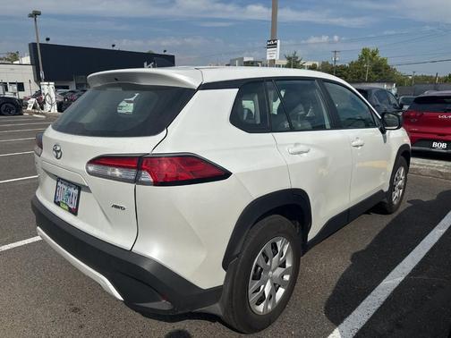 2024 Toyota Corolla Cross L