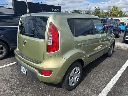 2013 Kia Soul Base