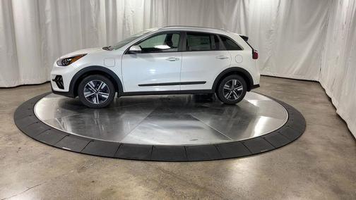 2022 Kia Niro Plug-In Hybrid LXS