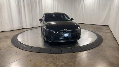 2025 Kia K4 GT-Line Turbo