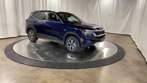 2022 Kia Seltos EX