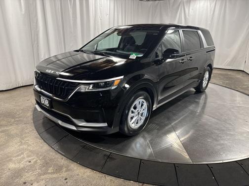 2024 Kia Carnival LX Seat Package