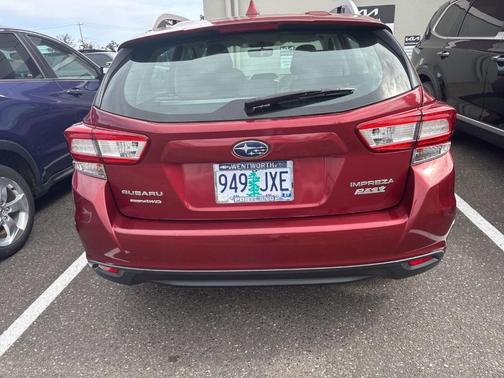 2017 Subaru Impreza 2.0i Premium