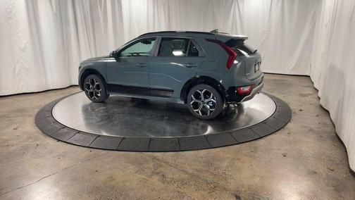 2025 Kia Niro EX Touring