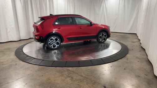 2025 Kia Niro EX Touring